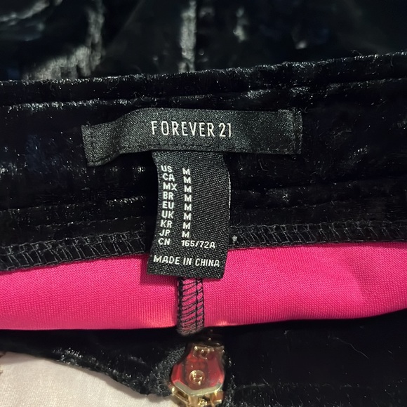 Velvet mini skirt - Picture 4 of 4